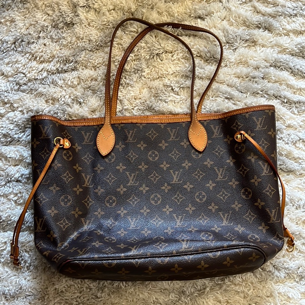 Louis Vuitton Neverfull